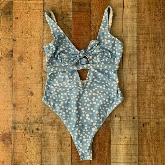 ASOS peek and beau fuller bust cut out swimsuit in blue and white polka dot - Picture 1 of 8